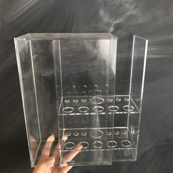 Acrylic production - Image 8