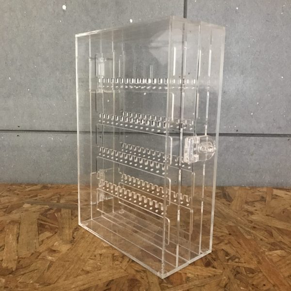 Acrylic production - Image 16