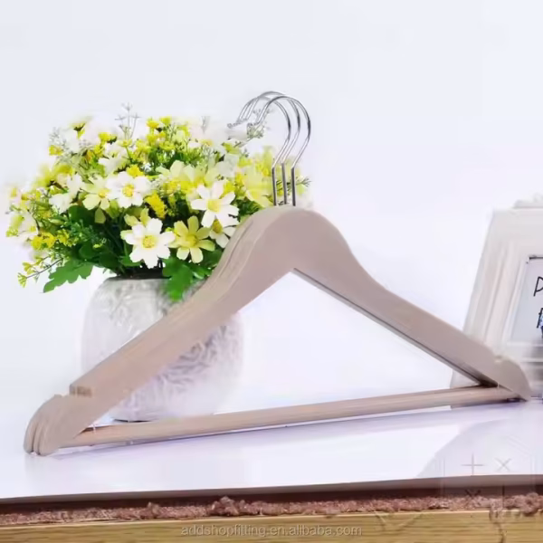 42.5 CM PP Wooden Wood Like Plastic Clothes Hanger for Retail - Image 2