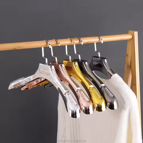 44 CM Custom Logo Chrome Like PP Plastic Heavy Duty Display Coat Clothing Clothes Hanger - Image 5