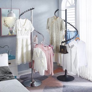 Freestanding Garment Steel Spiral Clothing Display Rack for Fashion Retail Stores